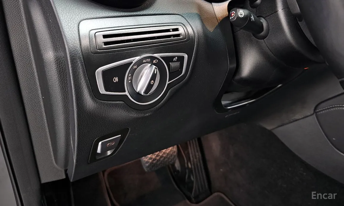 Фото 12 - Mercedes-Benz GLC-Class