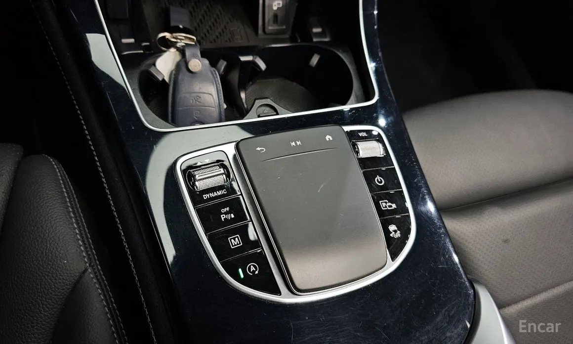 Фото 16 - Mercedes-Benz GLC-Class