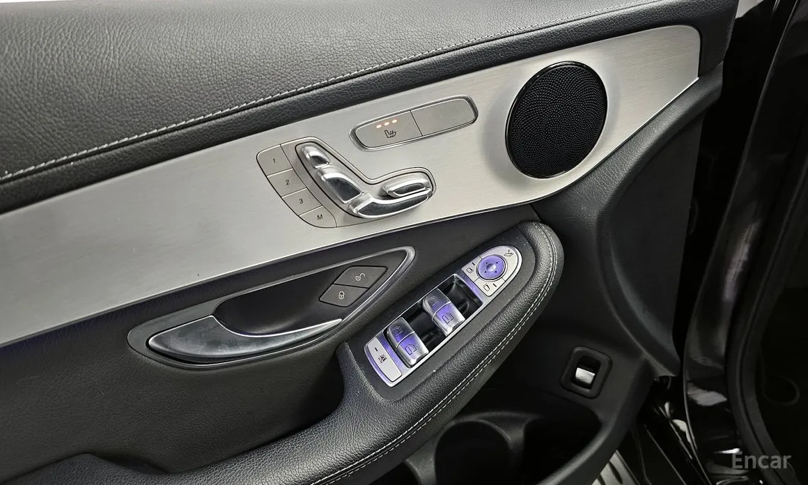 Фото 18 - Mercedes-Benz GLC-Class