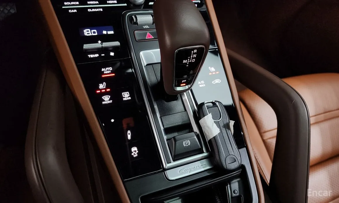 Фото 9 - Porsche Cayenne