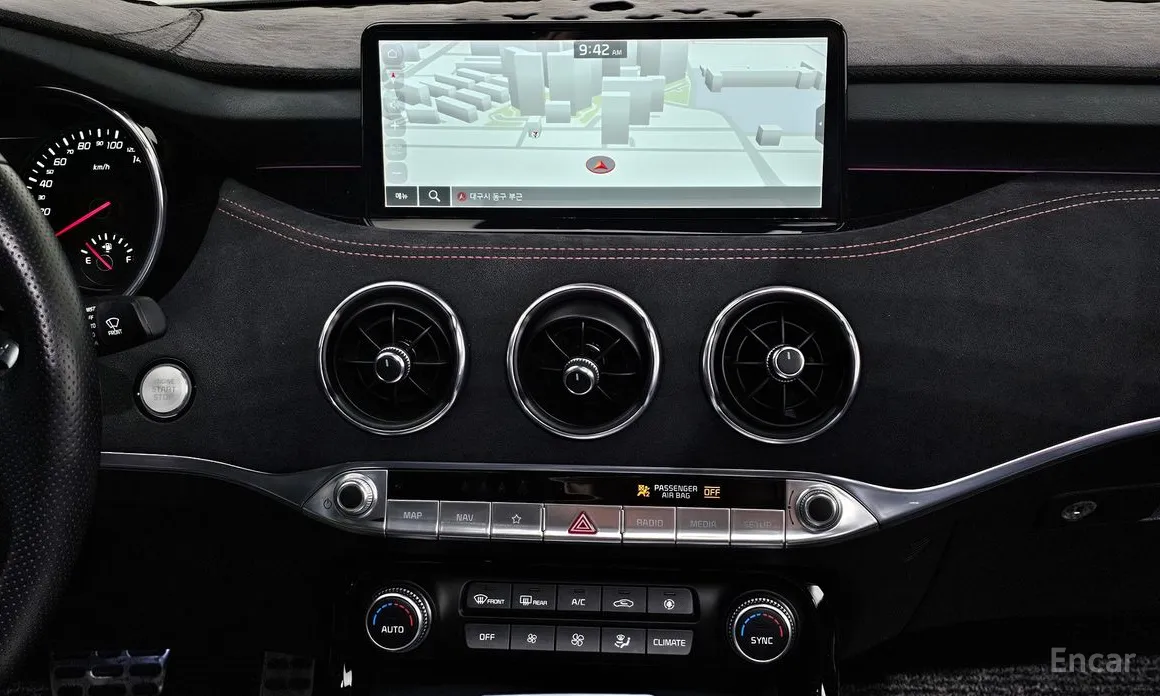 Фото 14 - Kia Stinger