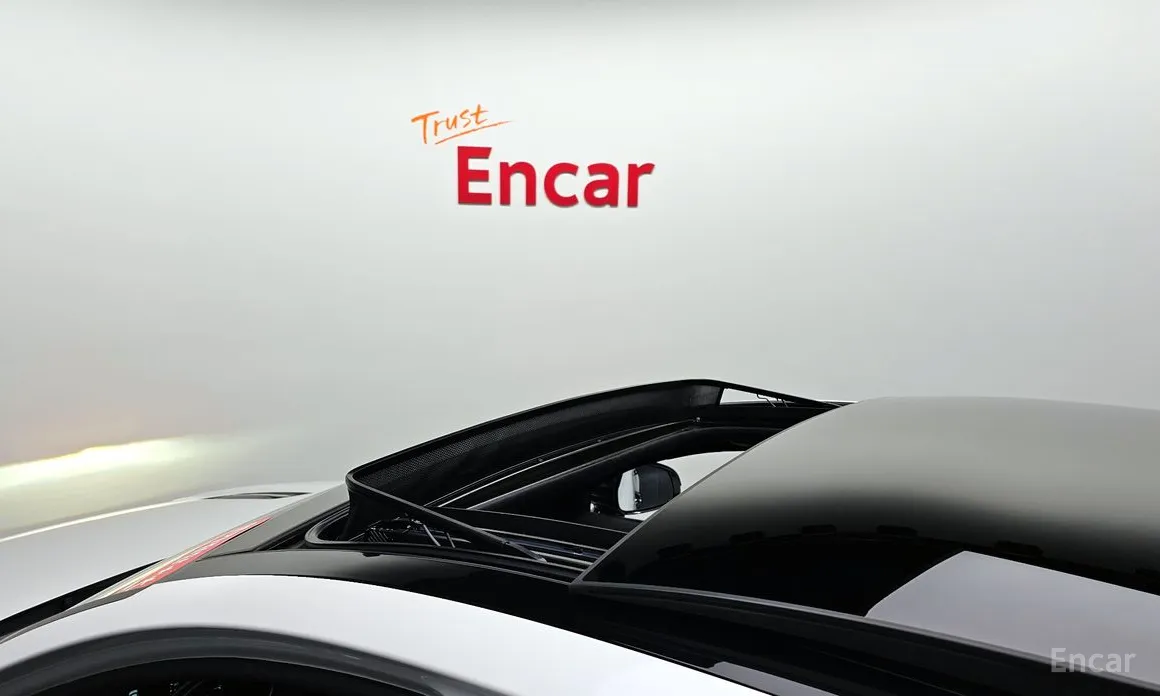 Фото 19 - Kia Stinger