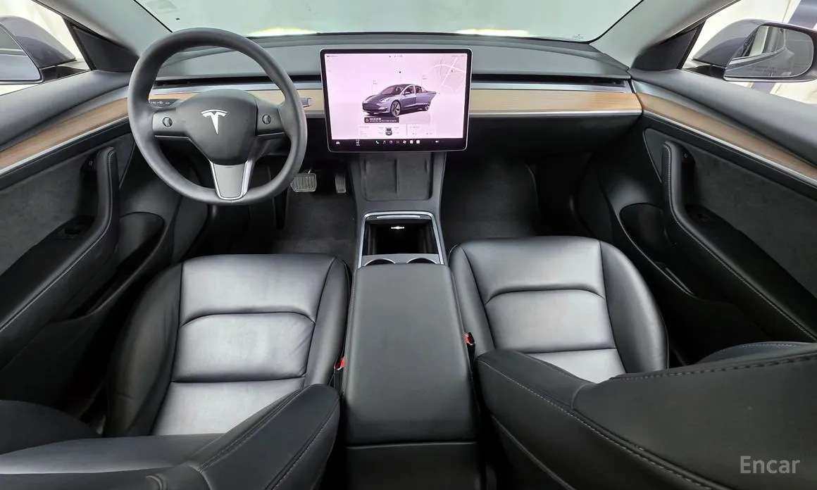 Фото 7 - Tesla Model 3