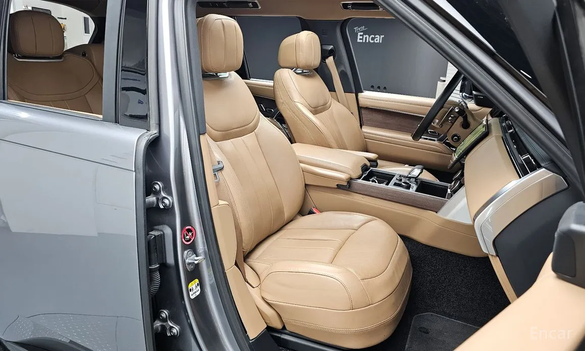 Фото 12 - Land Rover Range Rover