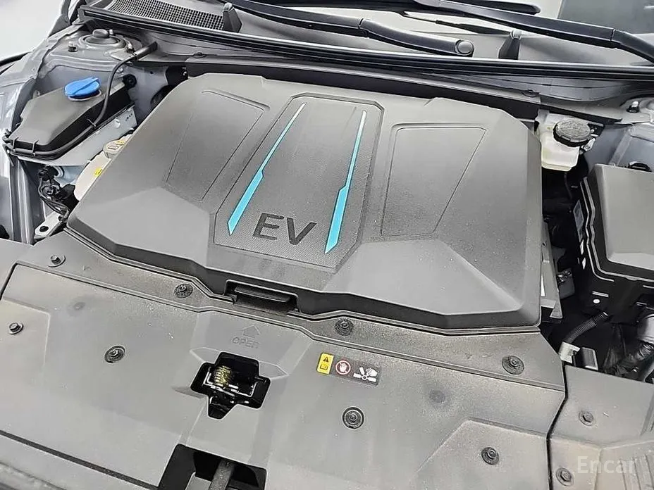 Photo 5 - Hyundai Ioniq 5