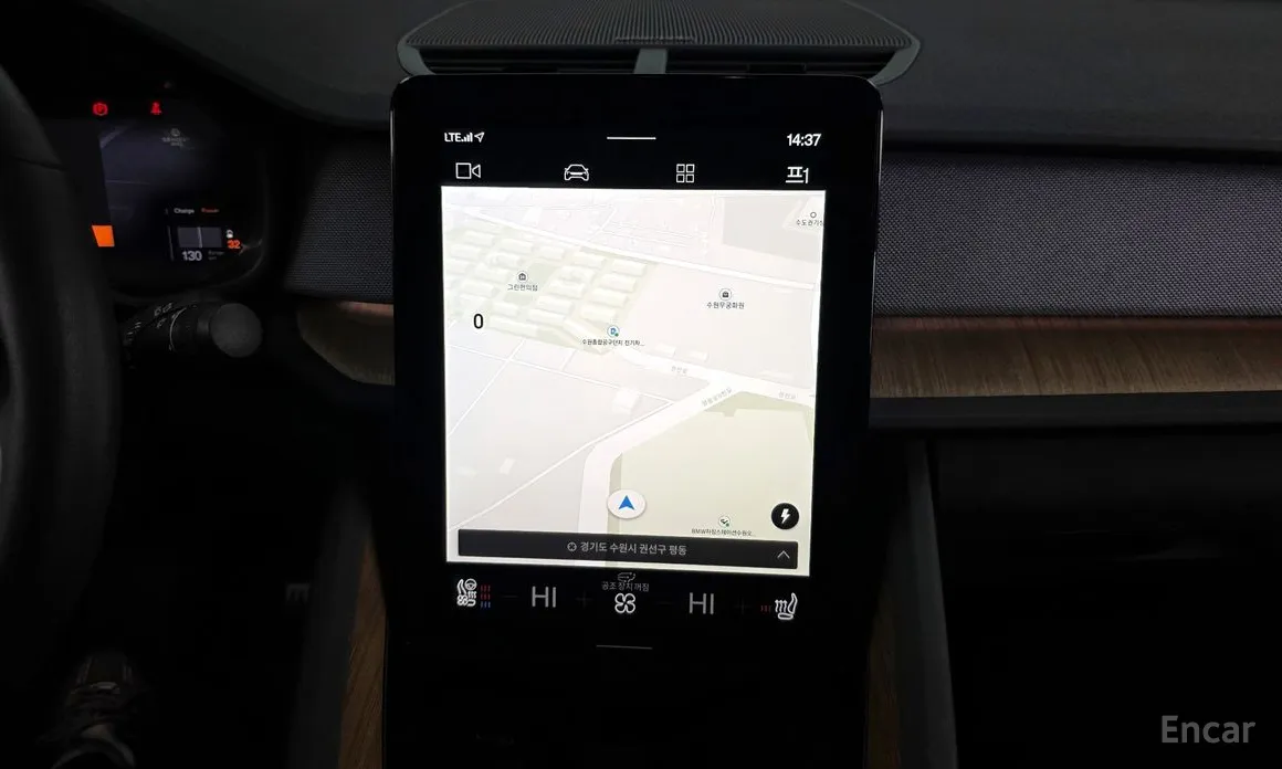 Фото 14 - Polestar 2