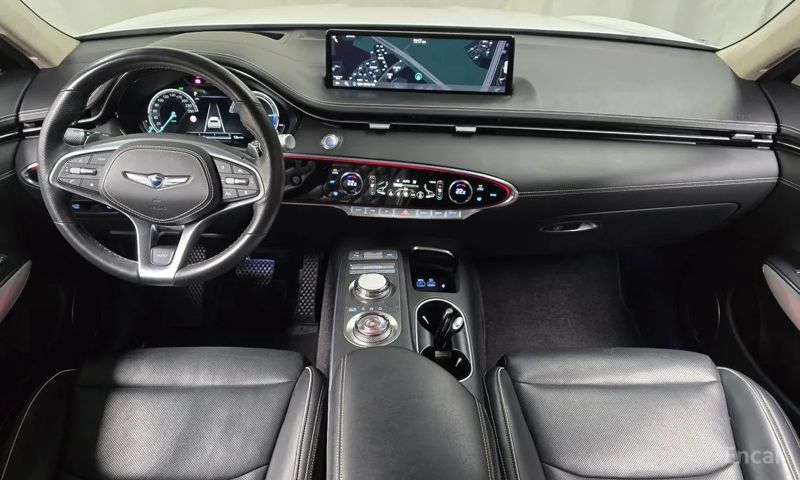 Photo 7 - Genesis GV70