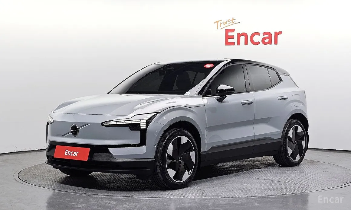 Фото 1 - Volvo EX30