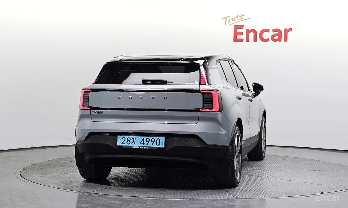 Фото 4 - Volvo EX30