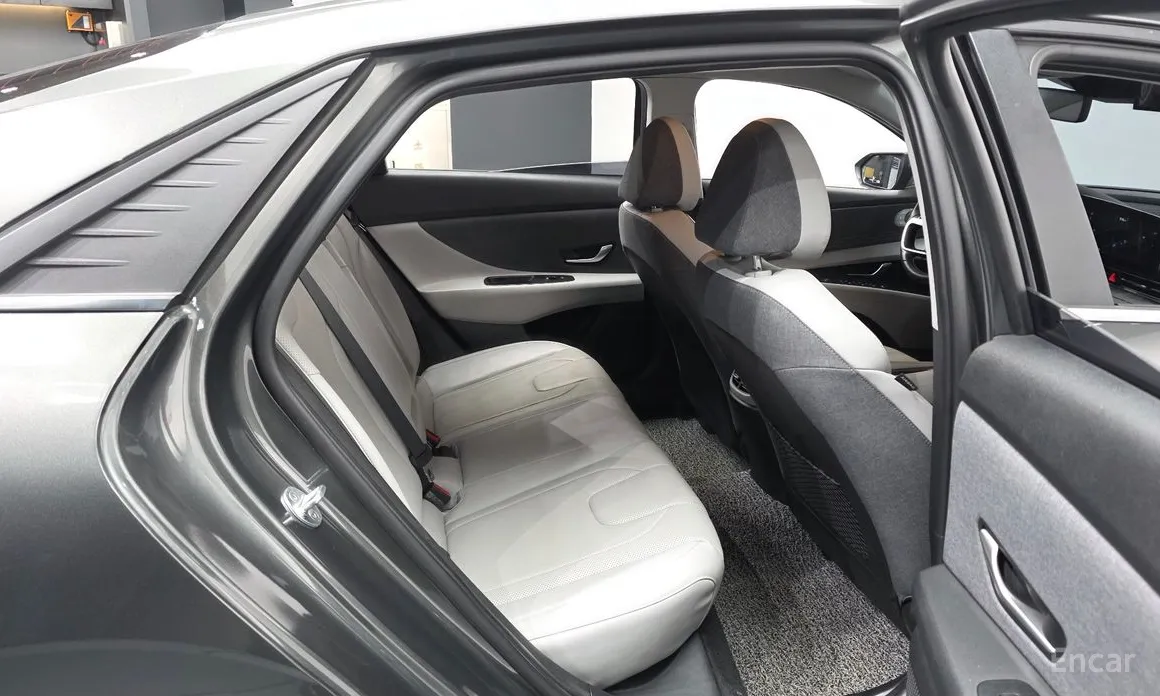 Фото 12 - Hyundai Avante