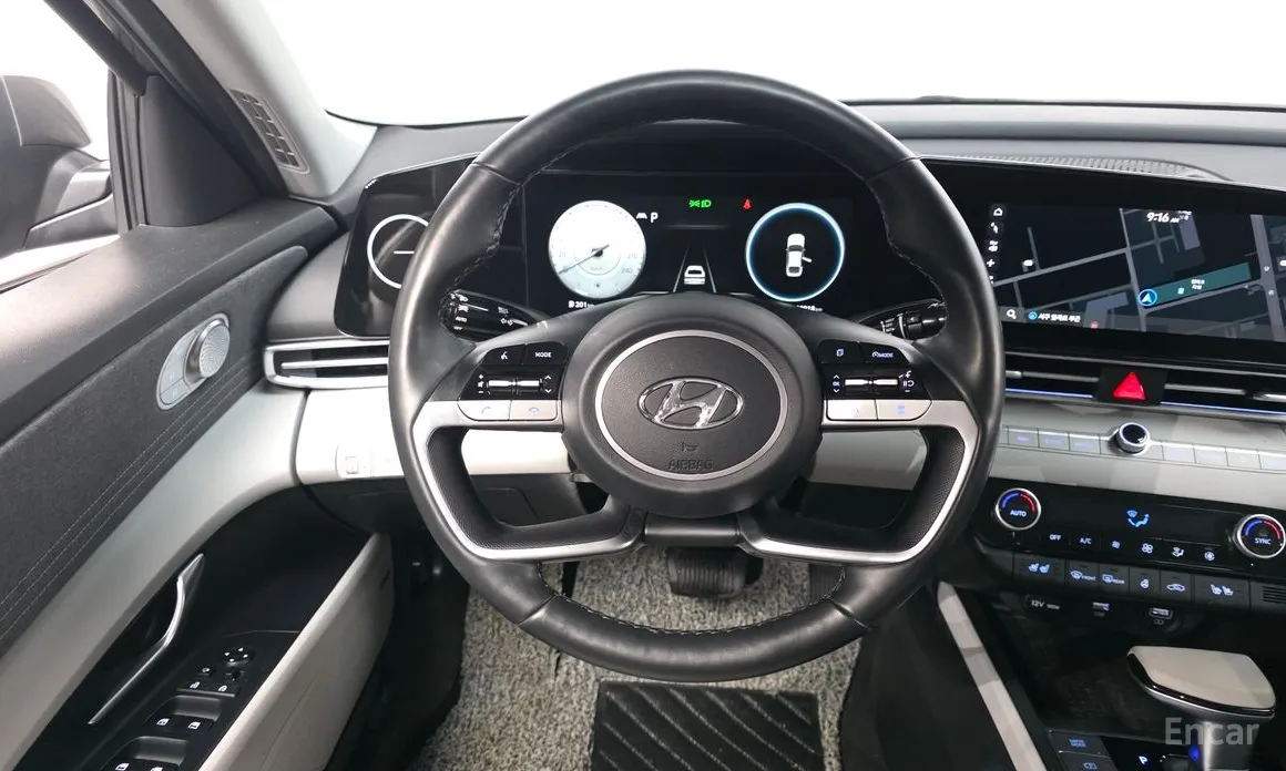 Фото 13 - Hyundai Avante