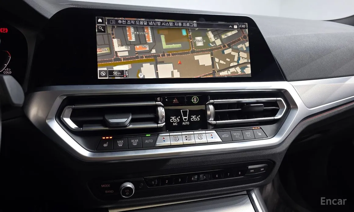 Photo 14 - BMW 3 Series