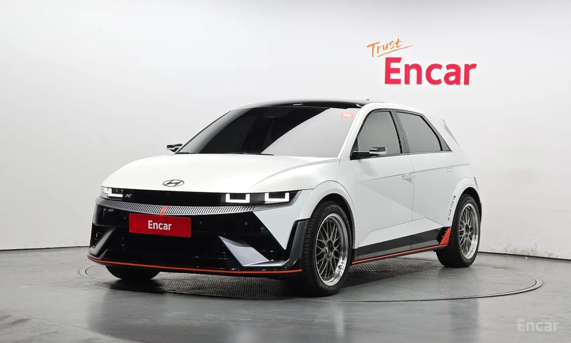 Photo 1 - Hyundai Ioniq 5