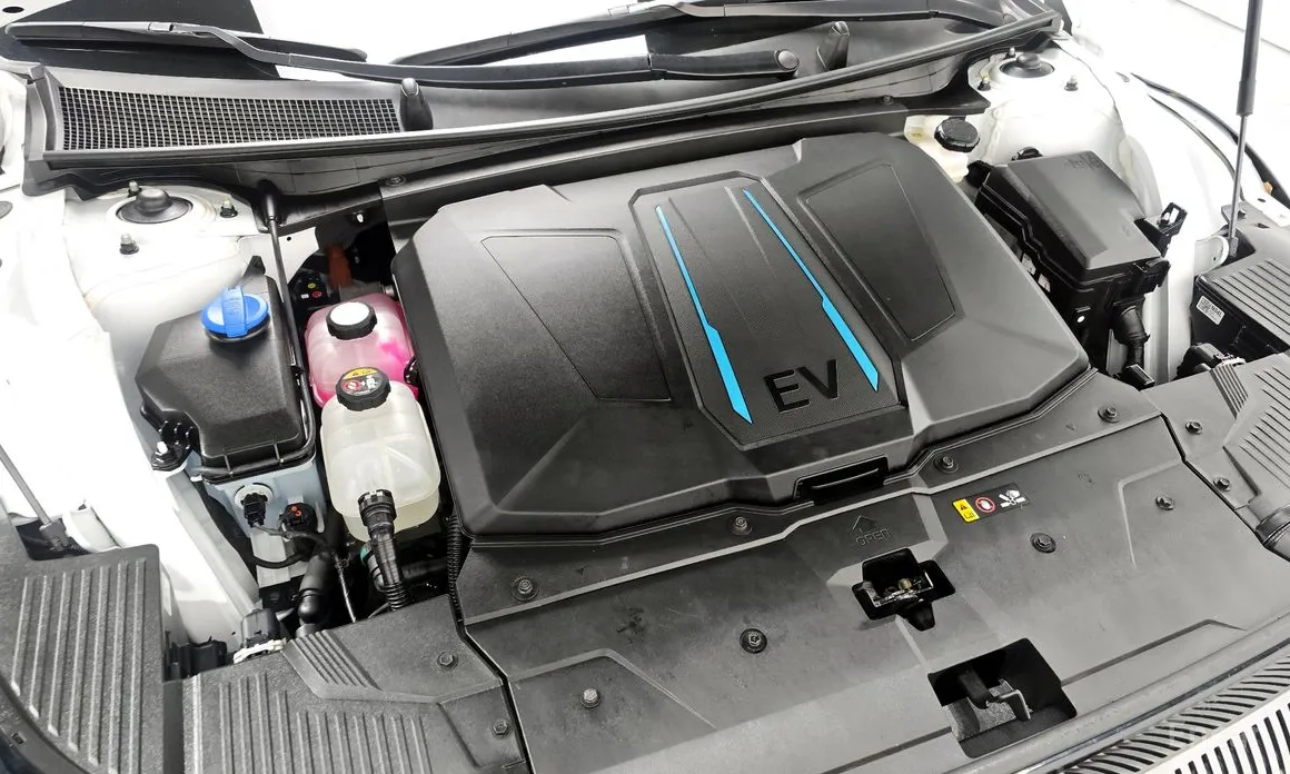 Photo 6 - Hyundai Ioniq 5