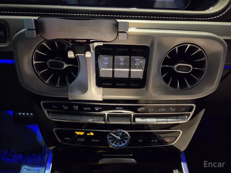 Фото 18 - Mercedes-Benz G-Class