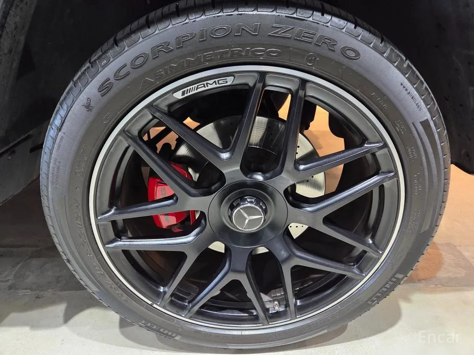 Фото 8 - Mercedes-Benz G-Class