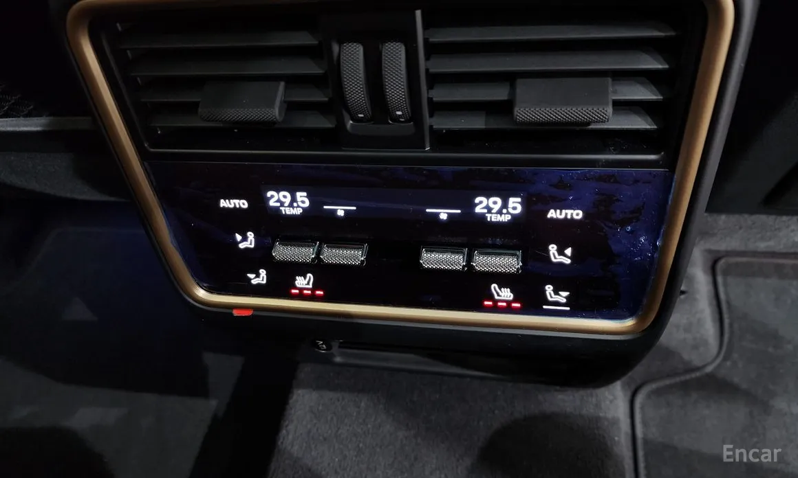 Фото 18 - Porsche Cayenne