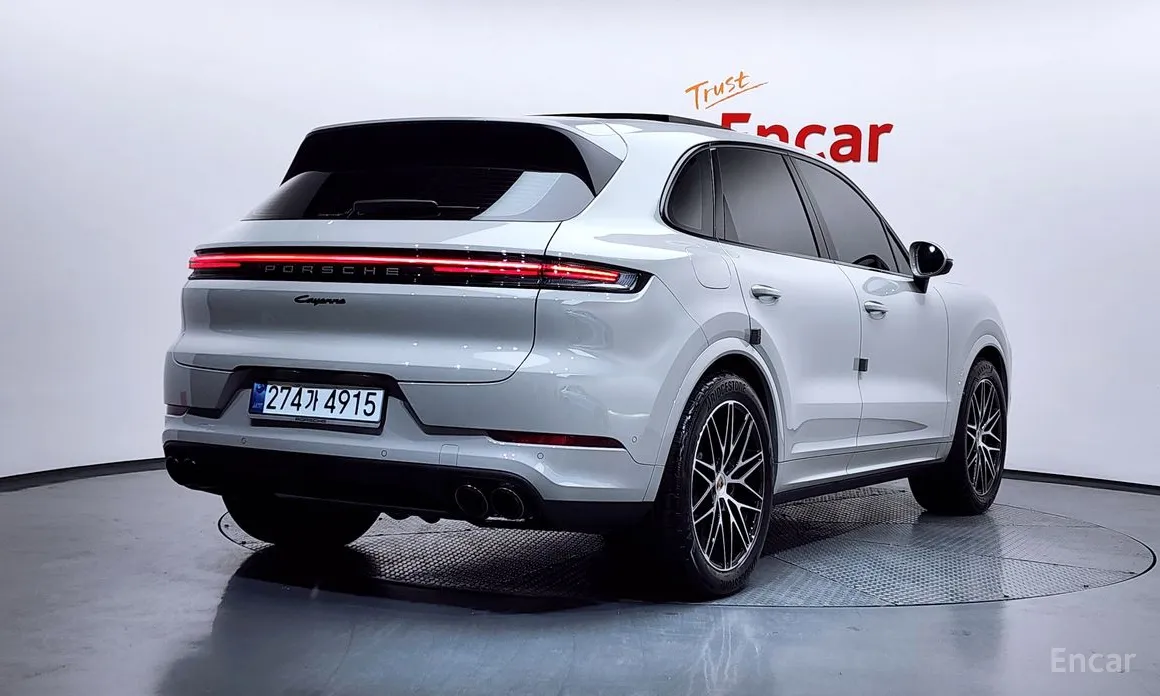 Фото 2 - Porsche Cayenne