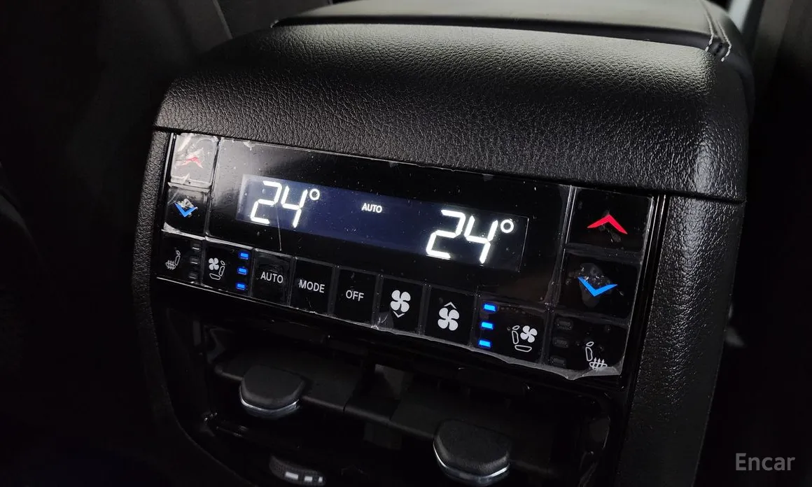 Фото 19 - Jeep Cherokee