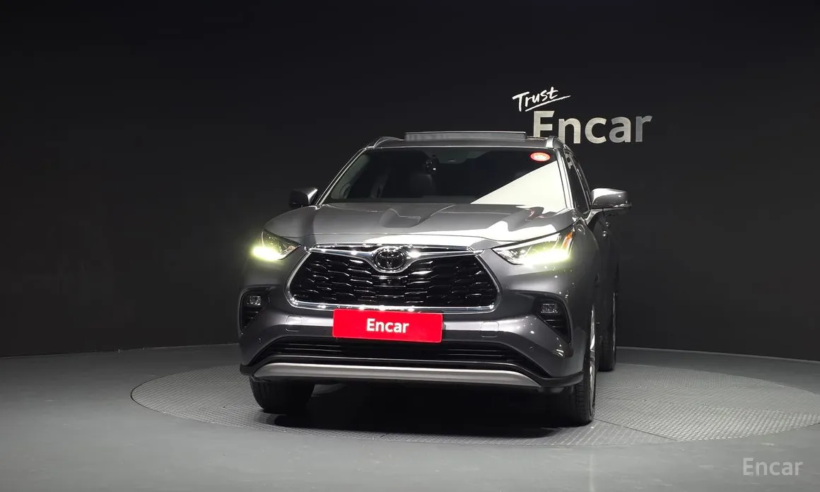 Фото 3 - Toyota Highlander