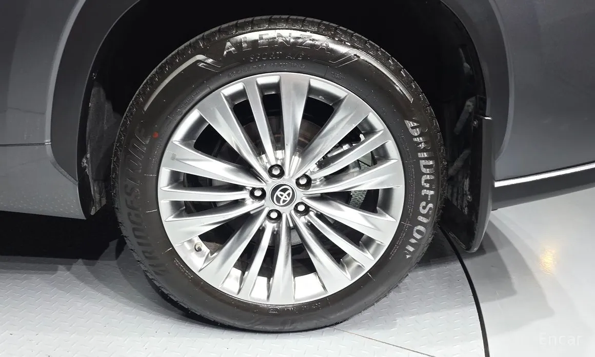 Фото 5 - Toyota Highlander