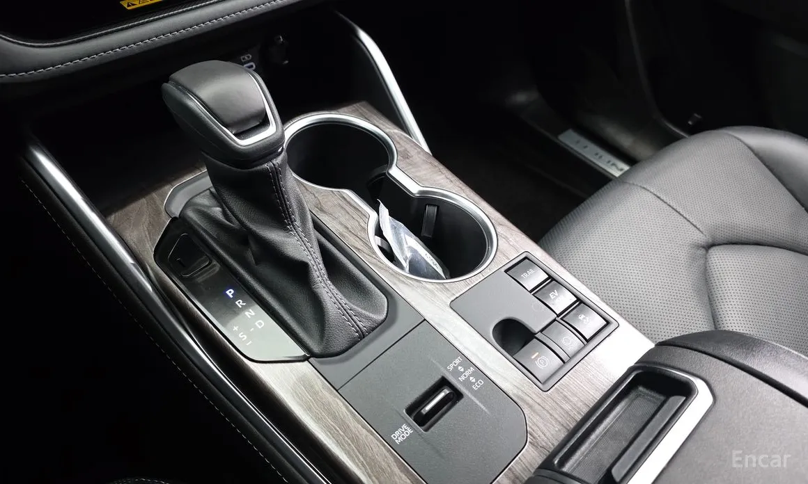 Фото 9 - Toyota Highlander