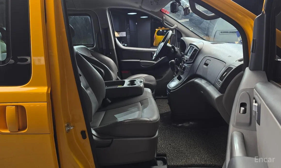 Фото 11 - Hyundai Starex