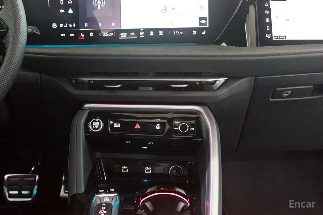 Фото 14 - Audi Q5