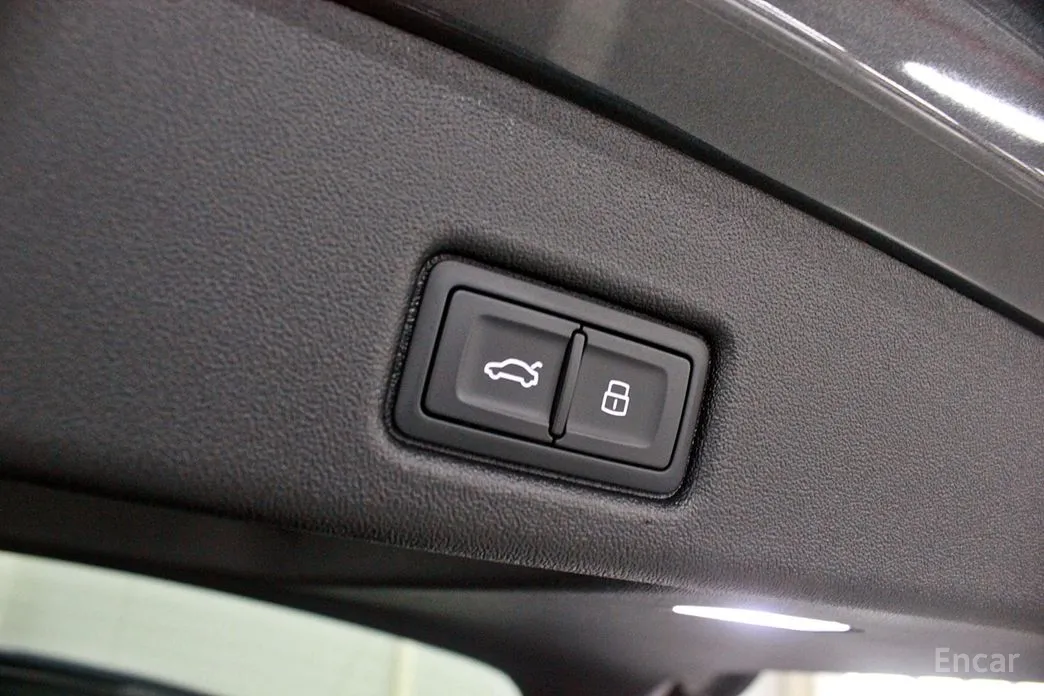 Фото 18 - Audi Q5