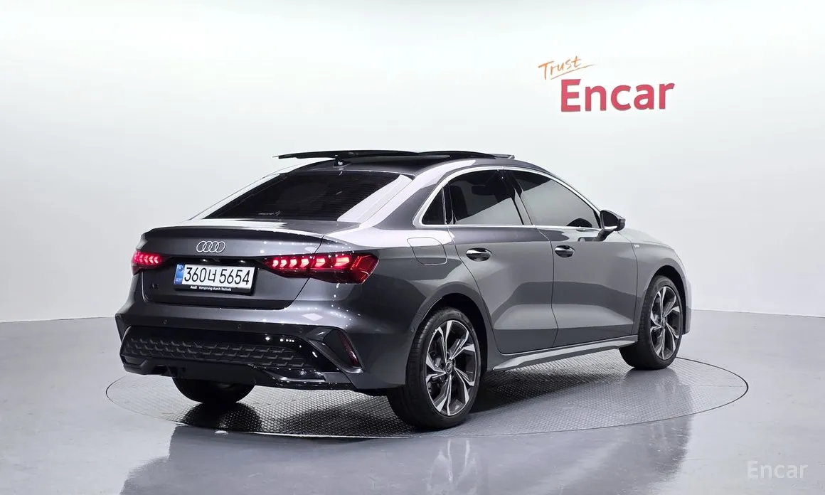 Фото 2 - Audi A3