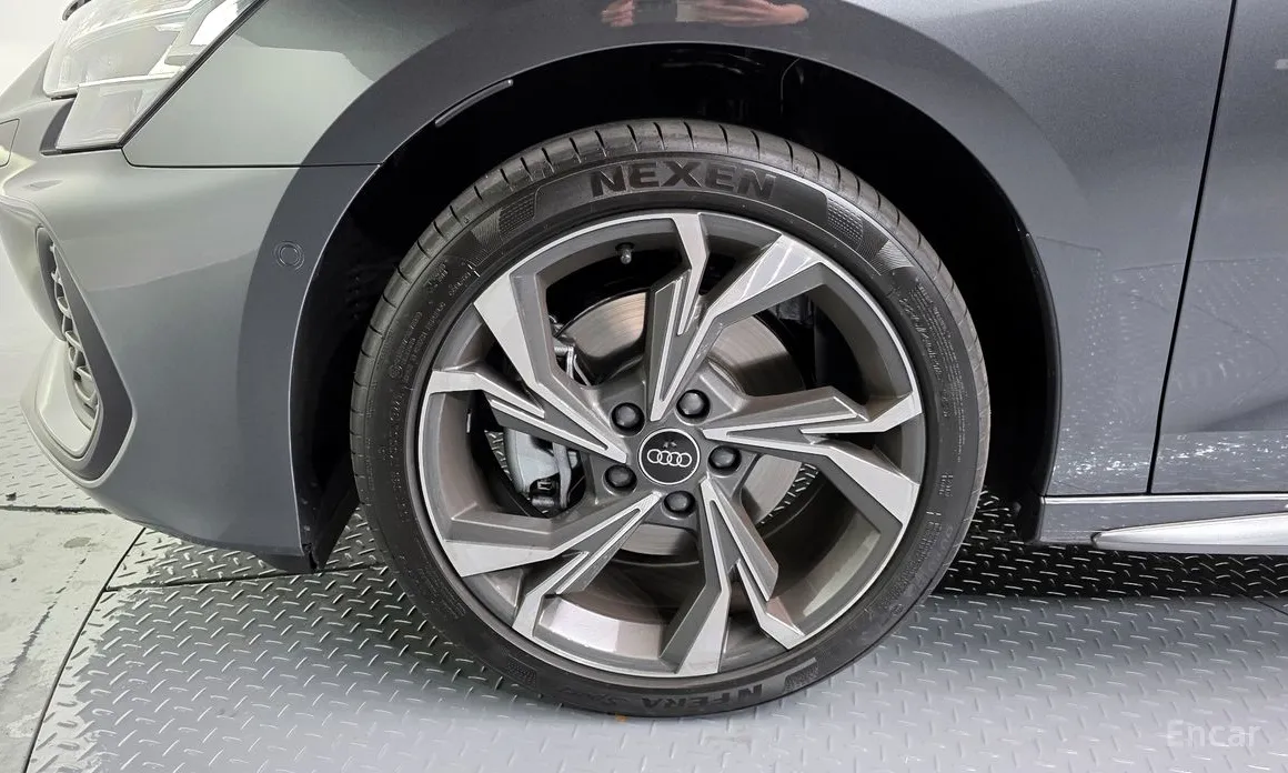 Фото 5 - Audi A3