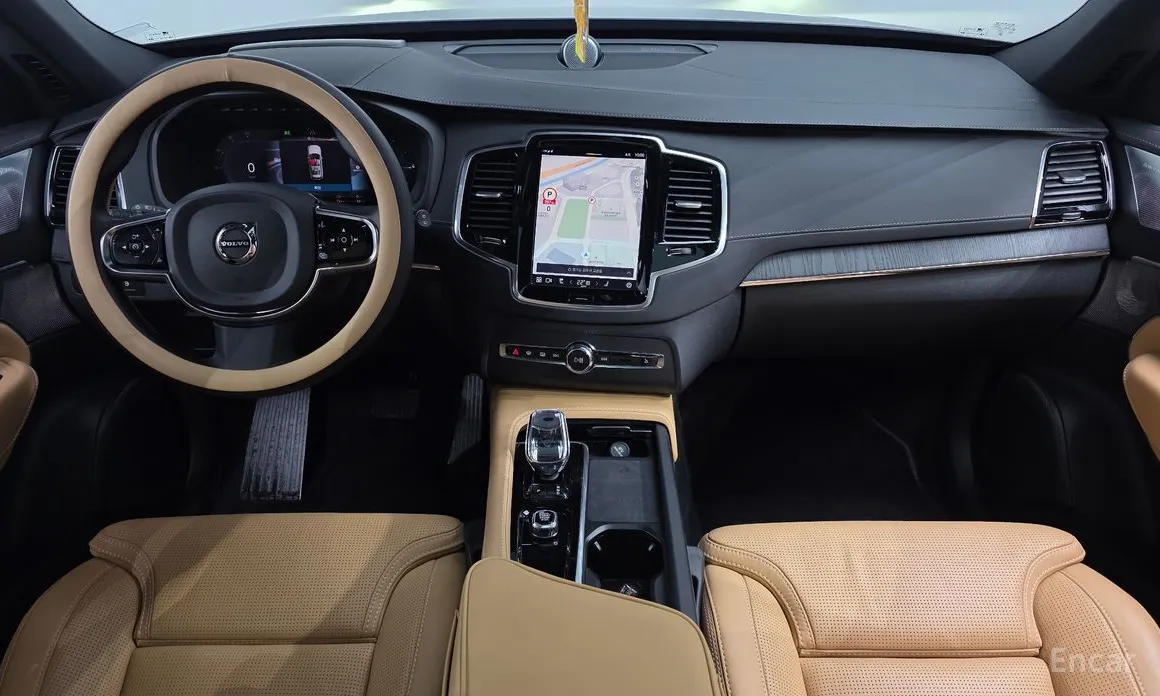 Photo 7 - Volvo XC90