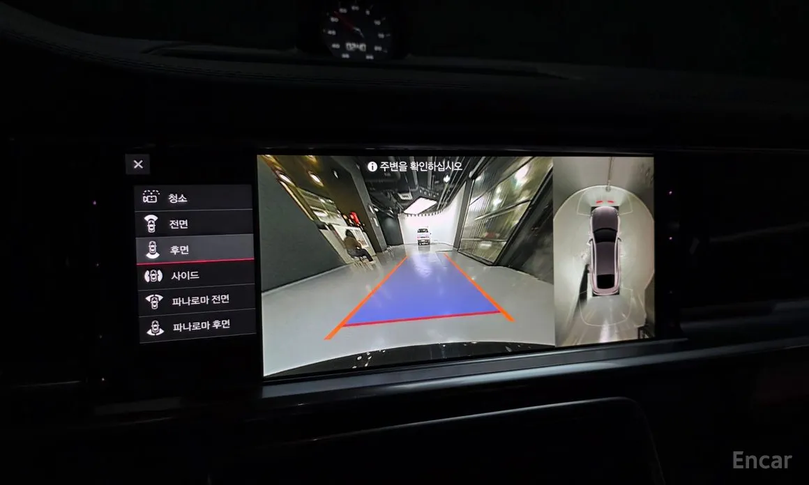 Фото 15 - Porsche Panamera