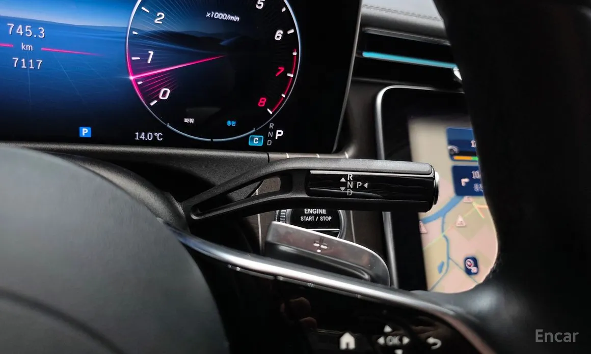 Фото 9 - Mercedes-Benz E-Class