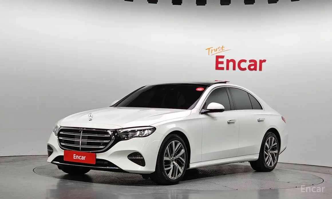 Фото 1 - Mercedes-Benz E-Class