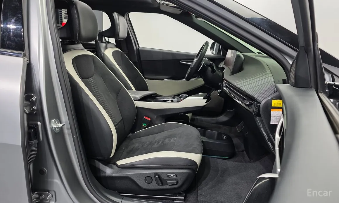 Фото 11 - Kia EV6