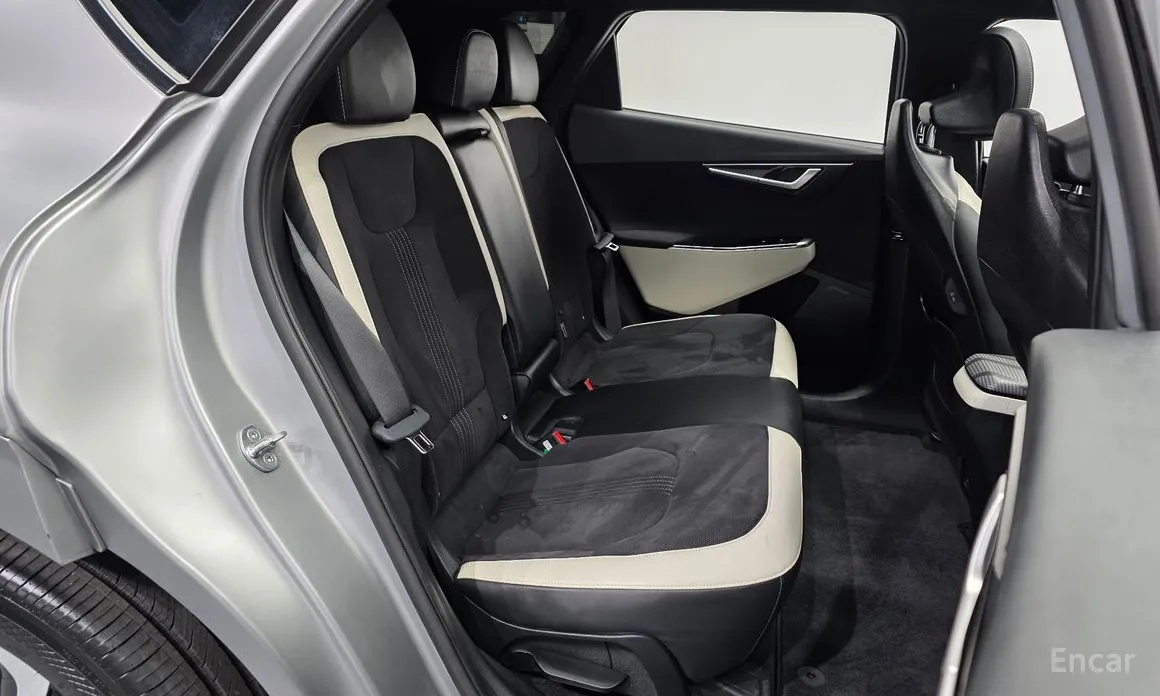 Фото 12 - Kia EV6