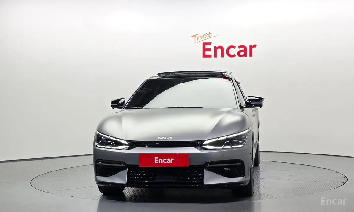 Фото 3 - Kia EV6