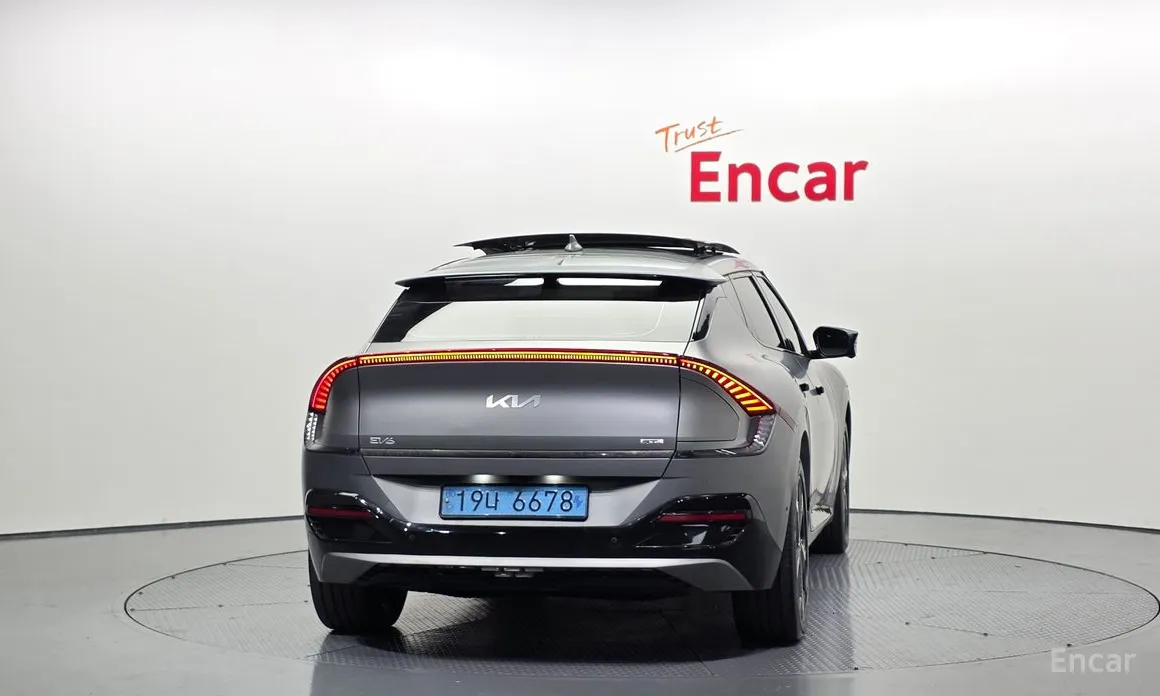 Фото 4 - Kia EV6