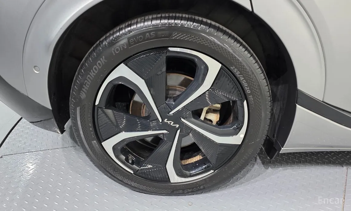 Фото 5 - Kia EV6