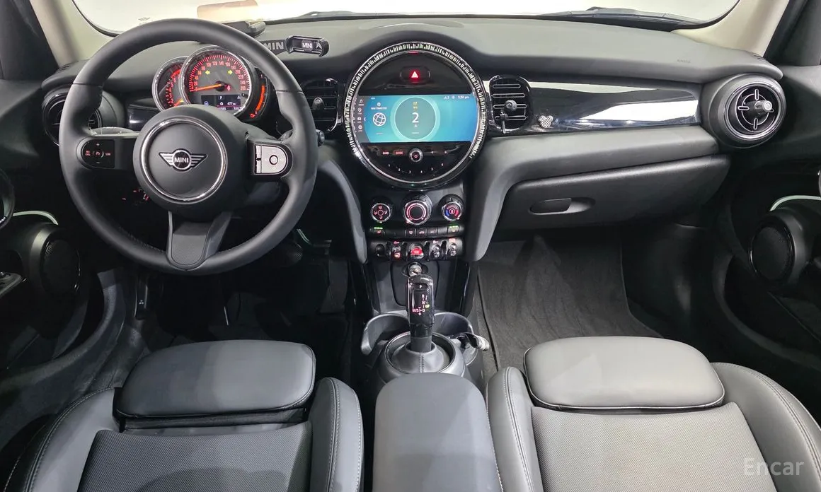 Фото 7 - Mini Cooper