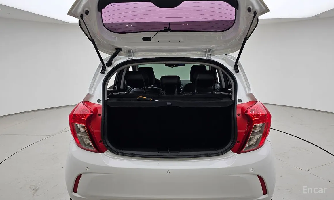 Фото 20 - Chevrolet Spark