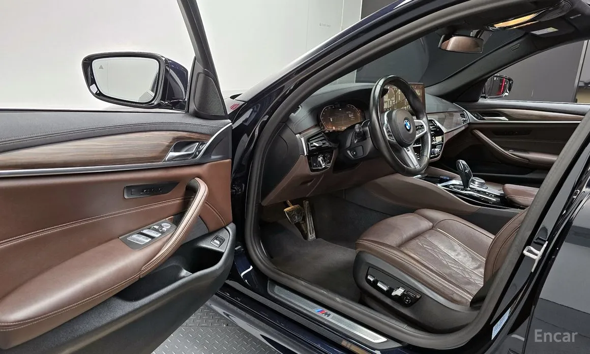 Фото 11 - BMW 5 Series