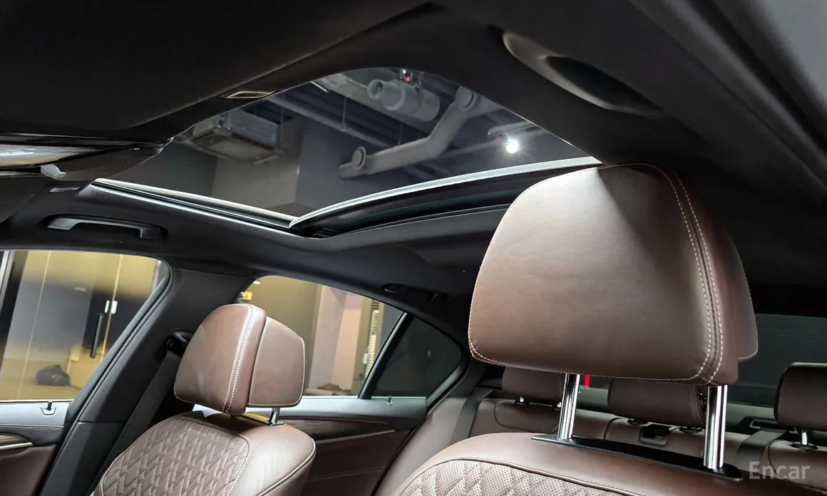 Фото 19 - BMW 5 Series