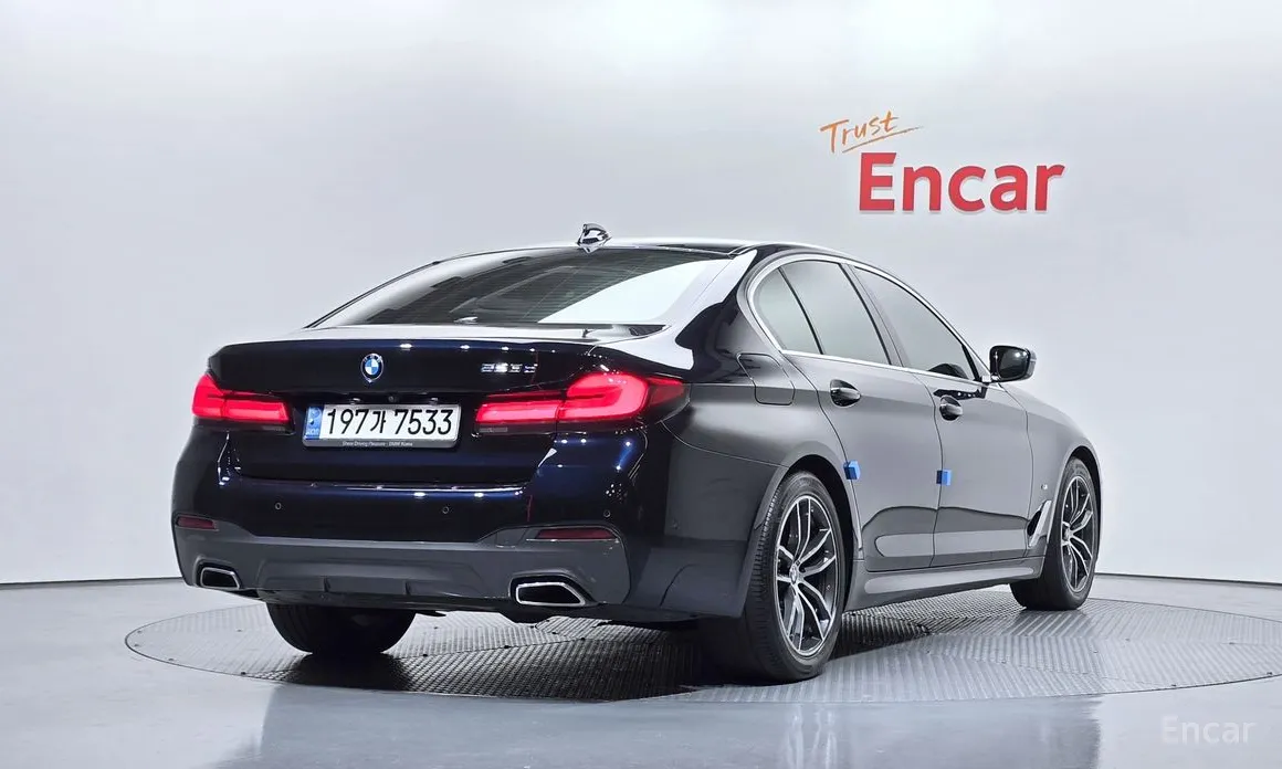 Фото 2 - BMW 5 Series