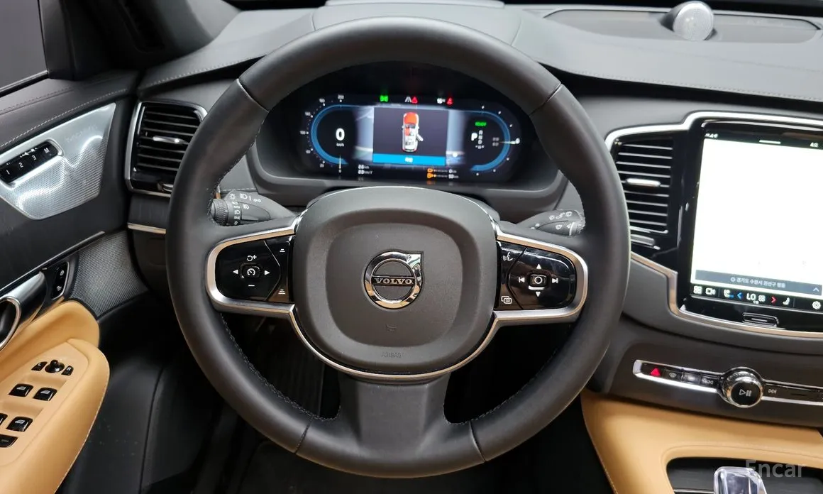 Photo 13 - Volvo XC90