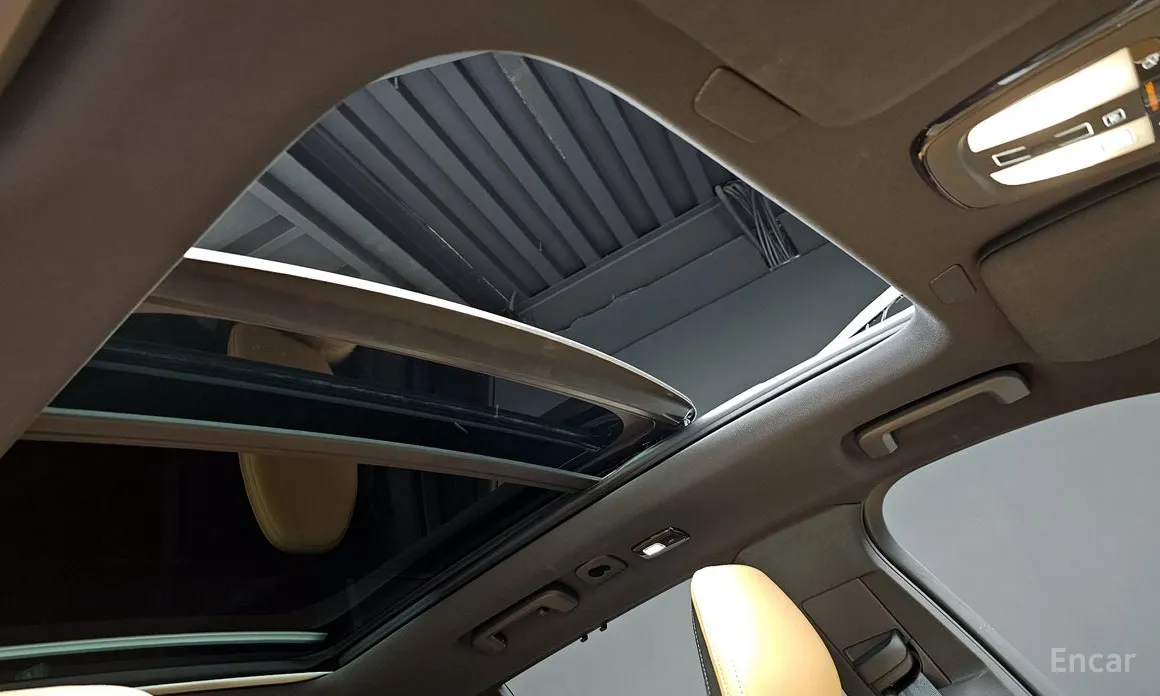 Photo 19 - Volvo XC90