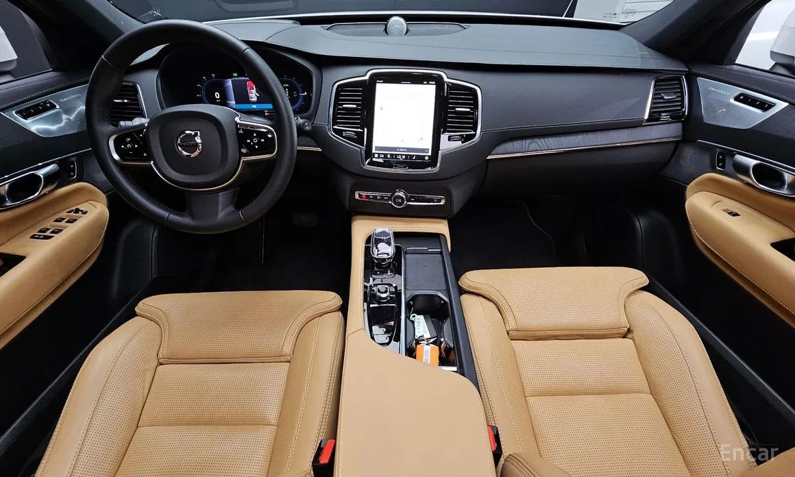 Photo 7 - Volvo XC90