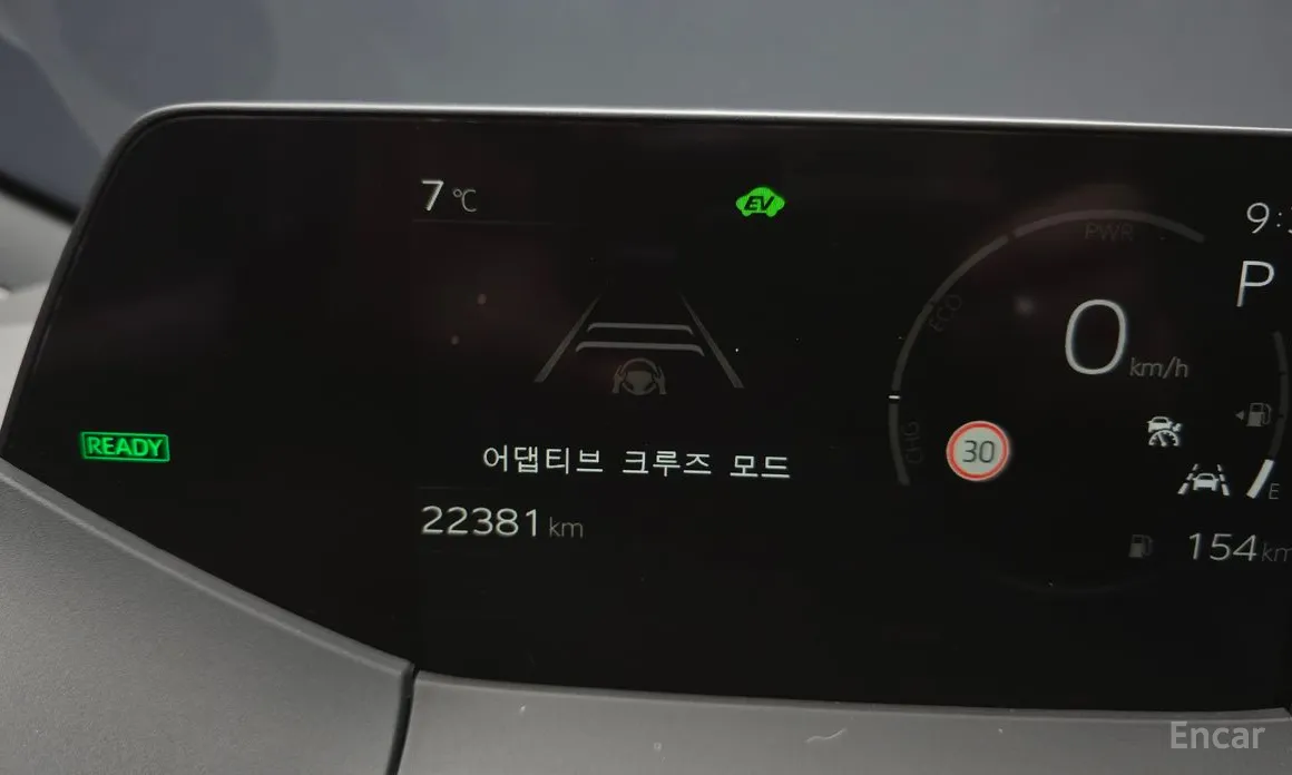 Фото 17 - Toyota Prius