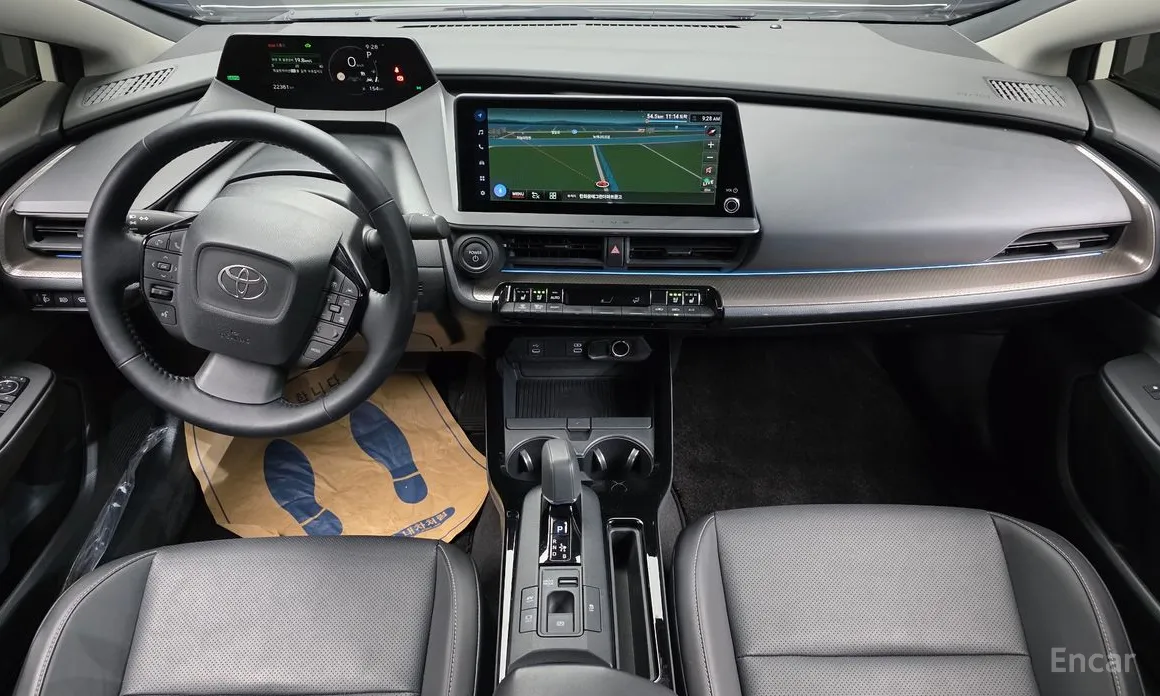 Фото 7 - Toyota Prius